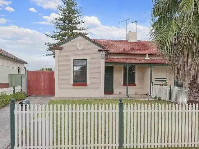 Just in! 3 BR 51 Galway Street, Kilburn, SA 5084