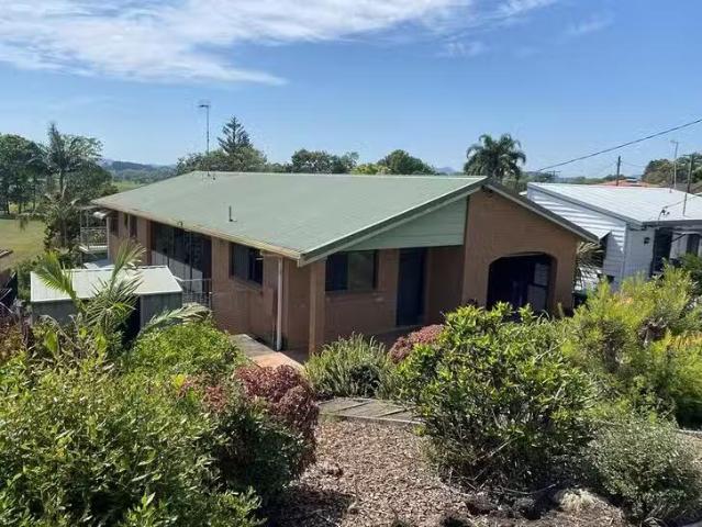 Nice 3 BR 52 Tombonda Road, Murwillumbah, NSW 2484