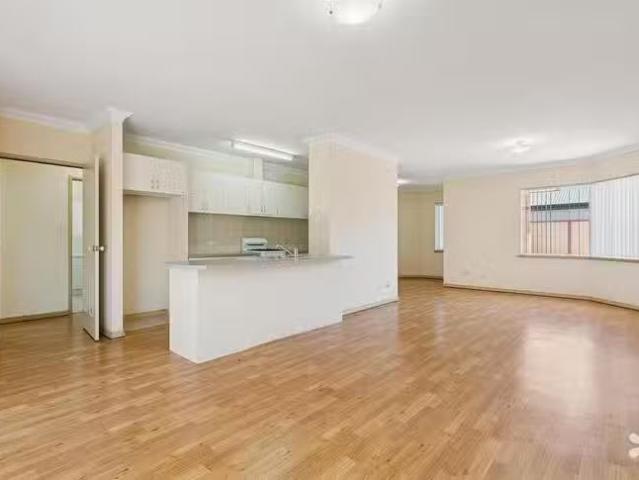 Deal! 3 BR 55B Eastbourne Crescent, Nollamara, WA 6061