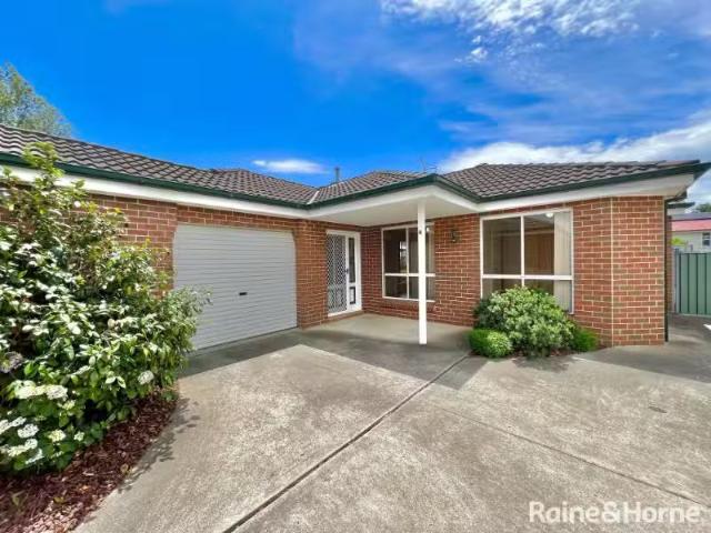 Unique 3 BR 58B Gormans Hill Road, GORMANS HILL Property for r.