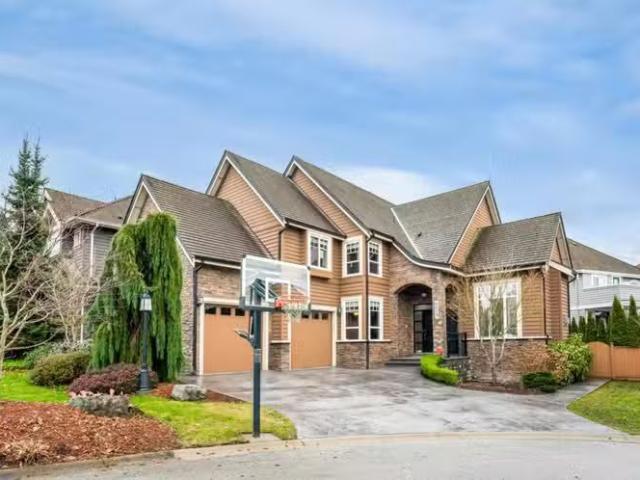 Charming 3 BR 59156899 3117 162 Street