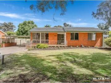 New 3 BR 59 Petterd Street, Page House for rent Listed by Ang.