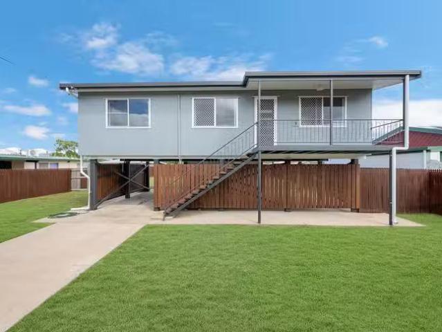 Just in! 3 BR 5 Champagne Crescent, Kelso, QLD 4815