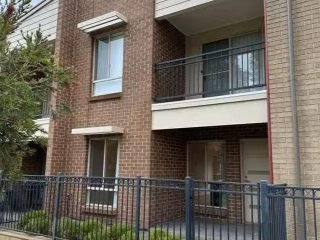 Cheap 3 BR 5 Freeman Avenue, MUNNO PARA, SA 5115 House for R.