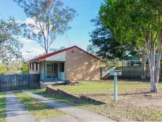 Charming 3 BR 69 Glenelg Drive, Brassall, QLD 4305