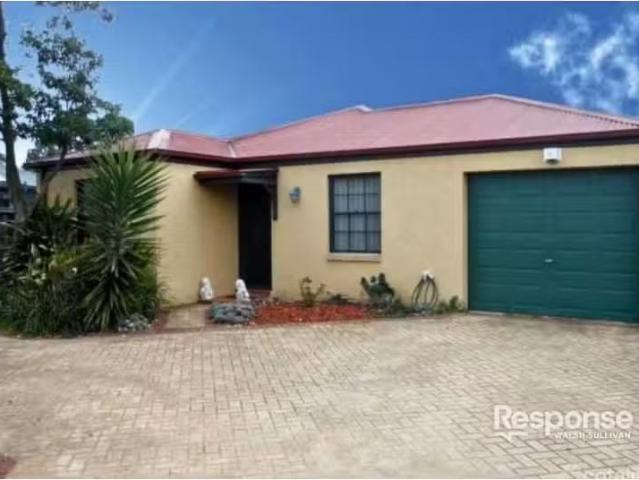 Cheap 3 BR 72 Delaney Drive, Doonside Apartment for rent List.