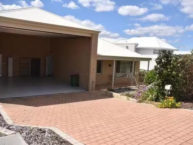Rental! 3 BR 74 Moreing Road, Attadale, WA 6156