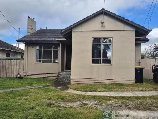 Cozy 3 BR 76 Boyd Street, Dandenong North, VIC 3175