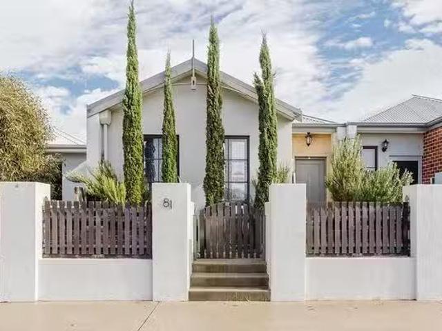 Deal! 3 BR 81 Trethowan Promenade, Alkimos, WA 6038