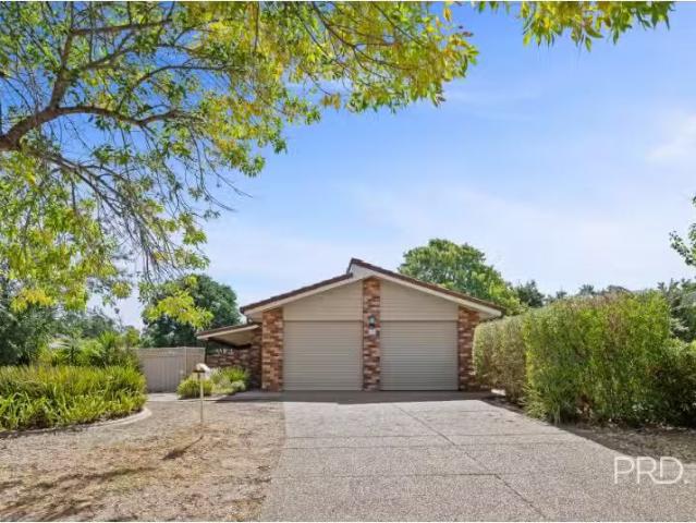 Deal! 3 BR 8 Atkins Place, Estella House for rent Listed by L.