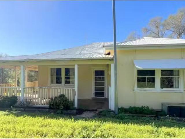 Deal! 3 BR 99 Mc Kays Road, GREENETHORPE House for rent Liste.