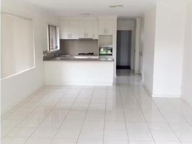 Nice 3 BR 9 Stringybark Court, THURGOONA House for rent Liste.