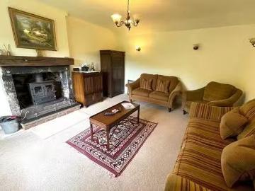 Charming 3 BR Sanquhar