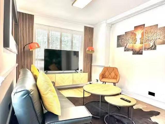 For Rent! 3 BR Park Hill