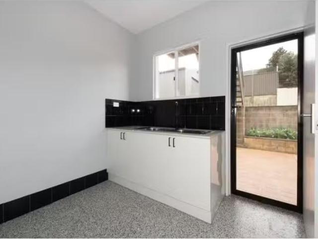 Rental! 3 Golfview Drive, Wallacia House for rent Listed by M.