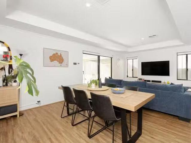Cheap 3 Giverny Way, Baldivis, WA 6171