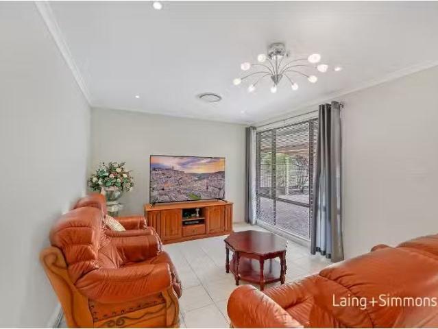 Charming 3 Horatio Pl, Plumpton House for rent Listed by Gokh.