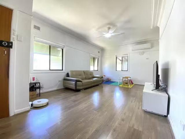 Cozy 3 Jean Street, North Rocks NSW 2151