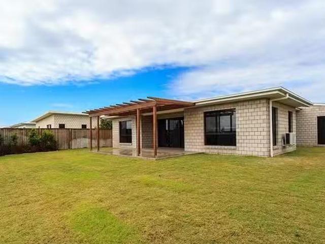 Just in! 3 Norfolk Drive, Hidden Valley, QLD 4703