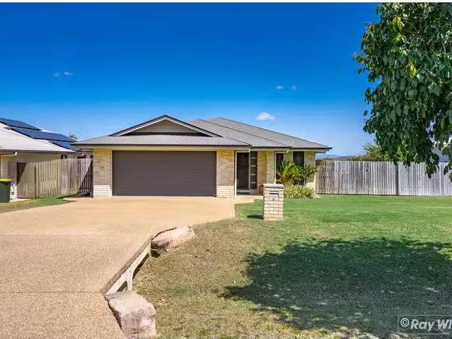 Cozy 3 Stan Jones Street, Norman Gardens, QLD 4701