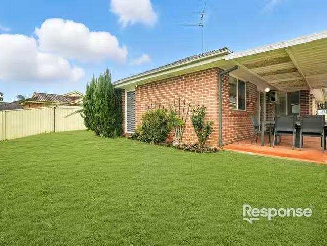 Cheap 3 Rosea Place, Glenmore Park, NSW 2745