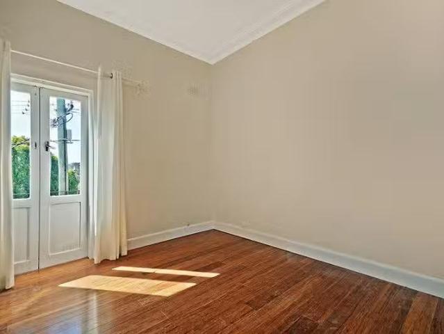 Nice 3A/120 Crystal Street, PETERSHAM, NSW 2049 Apartment fo.