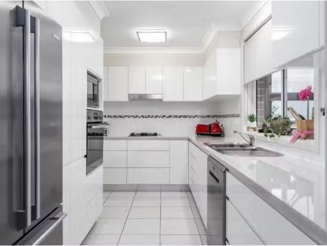 Rental! 3B Forestview Way, WOONONA Townhouse for rent Listed.