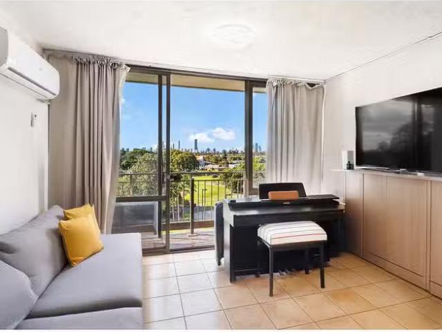 Rental! 44/11 Fairway Drive, Clear Island Waters, QLD 4226