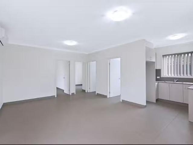 Just in! 44a Northcott Avenue, Watanobbi Apartment for rent L.
