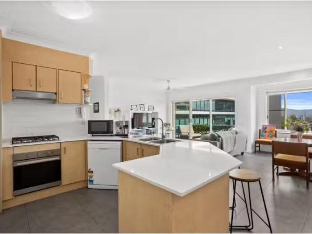 Unique 45/7 Regent Street, Wollongong Apartment for rent List.