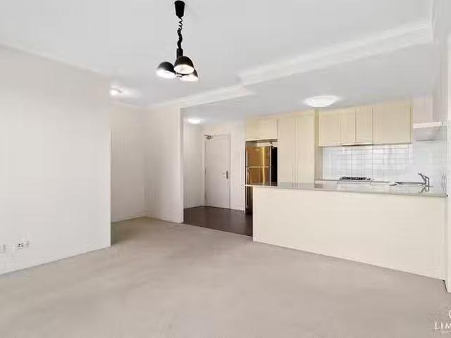 Deal! 46/154 Newcastle Street, Perth, WA 6000