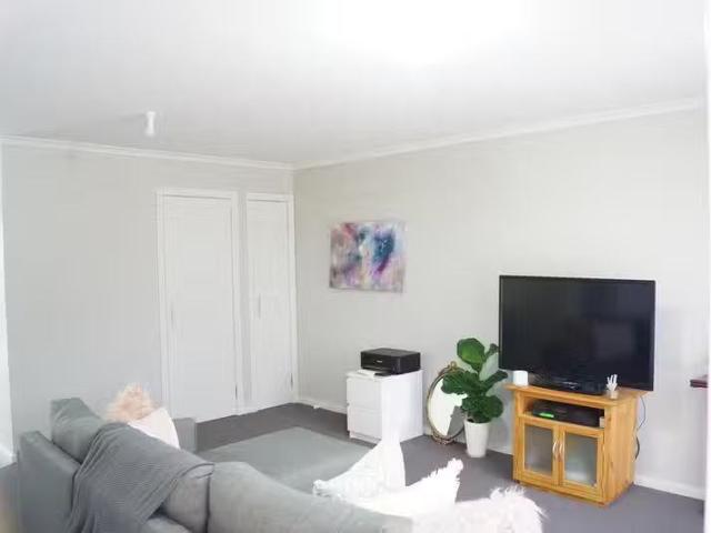 Cheap 4/65 Alexander Avenue, Horsham, VIC 3400
