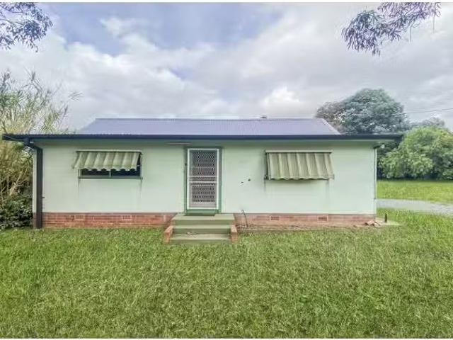 Cozy 4/6 Short Street, Kandos House for rent Listed by Tenill.