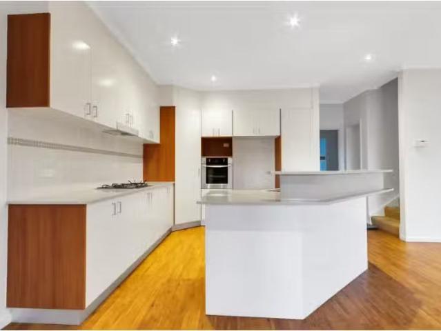 Unique 47 Katoomba Street, Harrison House for rent Listed by.