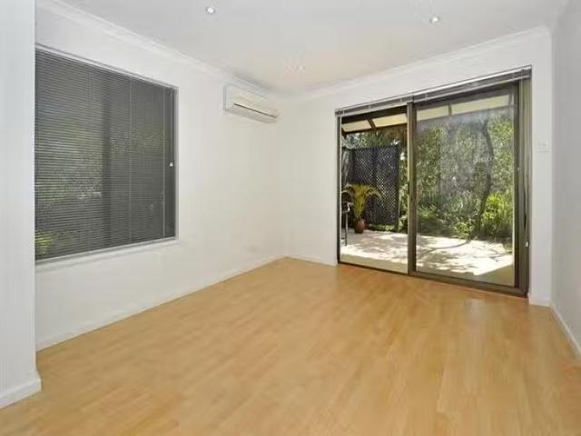 Deal! 4/9 Fourth Avenue, Mount Lawley, WA 6050