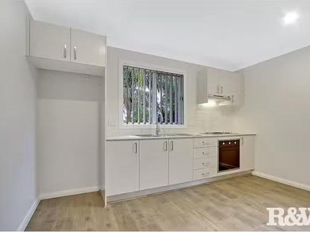 Deal! 49A Neriba Crescent, WHALAN House for rent Listed by Me.