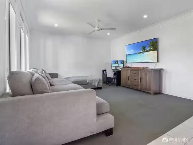 For Rent! 40 Cocoanut Point Drive, Zilzie, QLD 4710