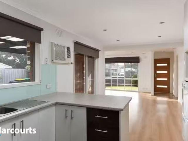 Rental! 40 Elisdon Drive, Seaford, VIC 3198
