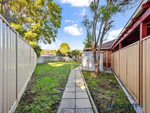 Just in! 4/14 Mogo Street, Armadale, WA 6112