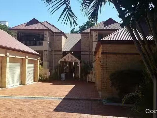 Deal! 4/18 22 Fortitude Street, Auchenflower, QLD 4066