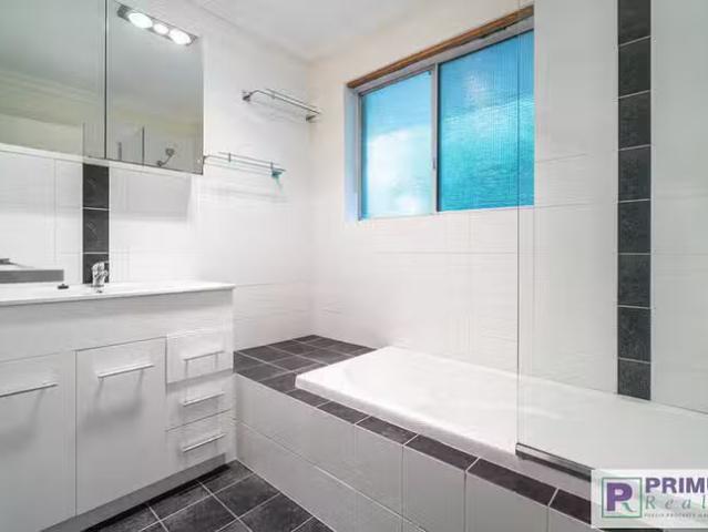 For Rent! 4/19 Beatty Avenue, East Victoria Park, WA 6101