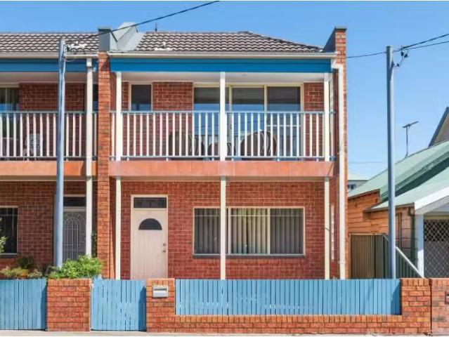 Cozy 41 Garden Street, Eastlakes House for rent Listed by Yig.
