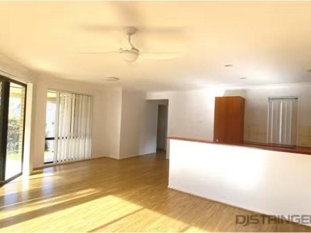 Rental! 41 Kildare Drive, Banora Point House for rent Listed.