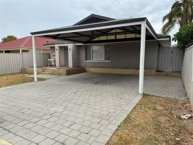 Deal! 41 Leach Avenue, Riverton, WA 6148