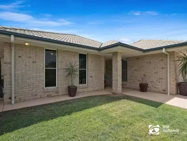 For Rent! 41 Seaholly Crescent, Victoria Point, QLD 4165