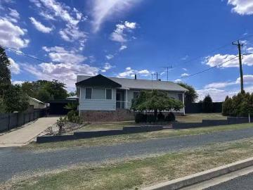 Nice 41 William Street, Tumbarumba, NSW 2653