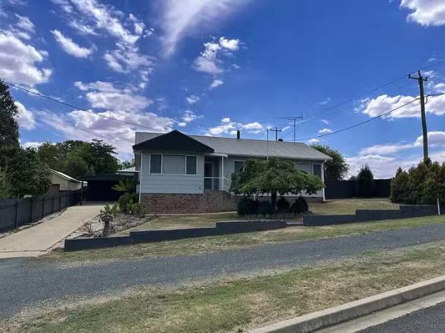 Unique 41 William Street, Tumbarumba, NSW 2653
