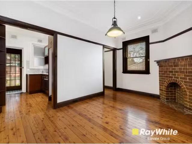 Cheap 4/20 Dalhousie Street, HABERFIELD Apartment for rent Li.