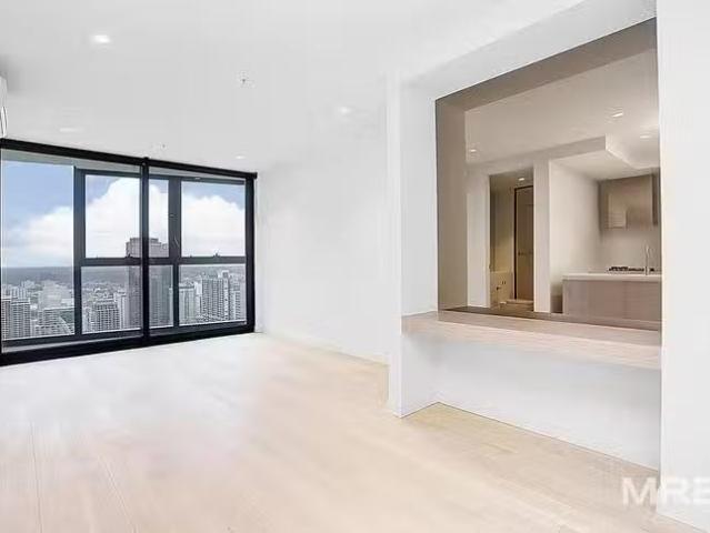 Cozy 4211/135 Abeckett Street, Melbourne, VIC 3000