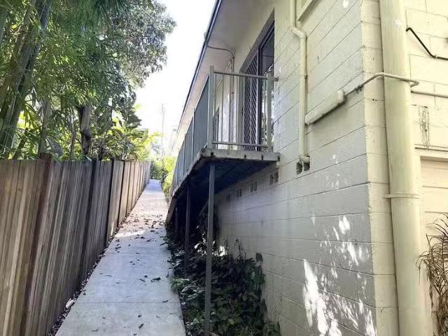 For Rent! 4/29 Hocking Street, Nambour, QLD 4560